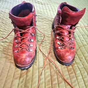 🇺🇸 Danner Mountain Light - Made in USA - Size 10 ½ D - Hiking Boots 🇺🇸